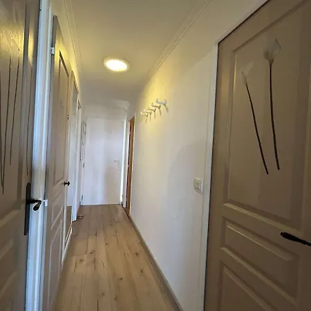 Apartment : 3 Pces Avec Piscine Et Vue - Fr-1-226-514